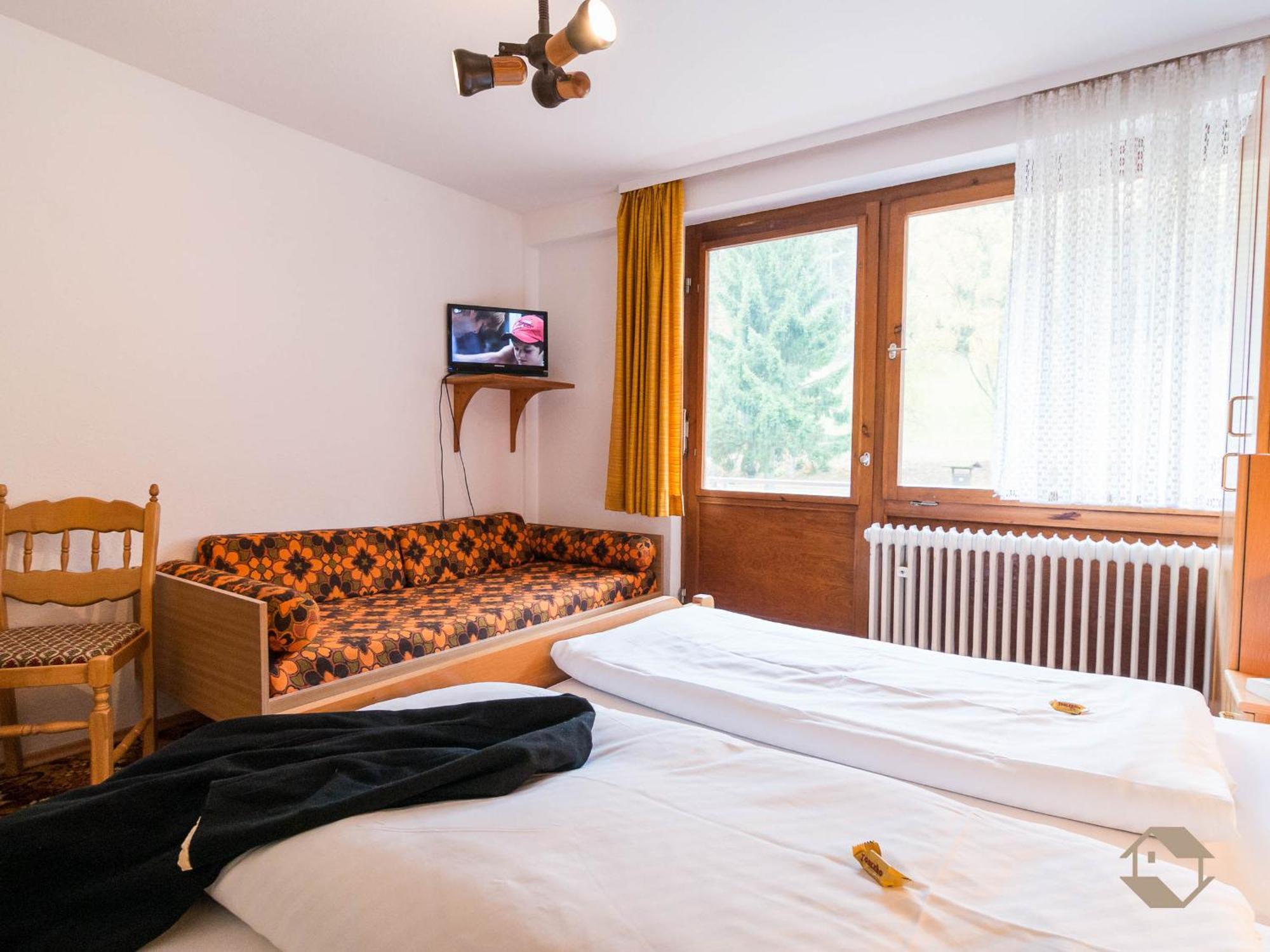 Enri Theater & Pension Bruderhaus Altensteig Ruang foto